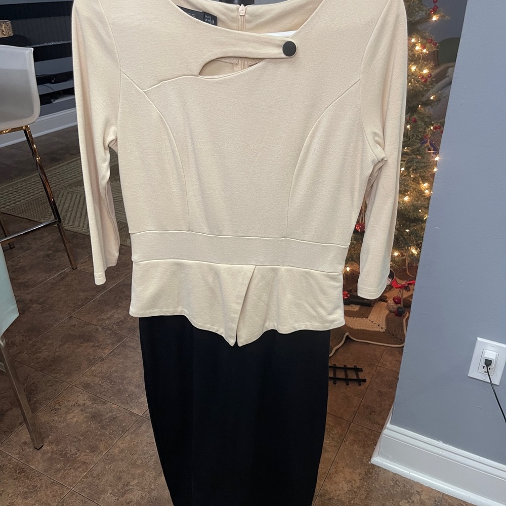Unbranded poplin dress in perfect condition